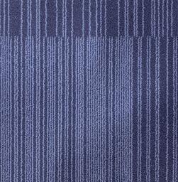 Looking for Interface carpet tiles? High Rise in the color Draft blue is an excellent choice. View this and other carpet tiles in our webshop.