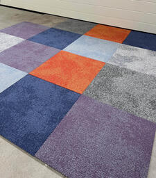 Looking for Interface carpet tiles? Composure Sone in the color Mix is an excellent choice. View this and other carpet tiles in our webshop.